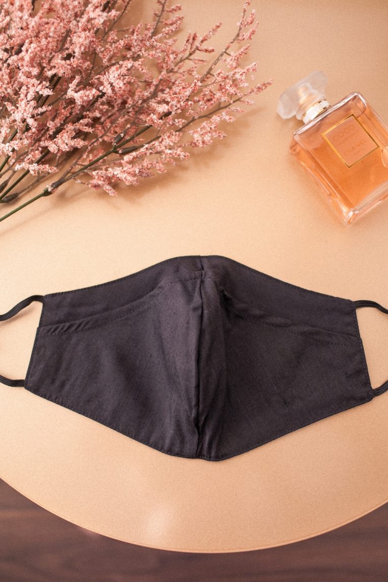 Mauve Leaf Print Face Mask - Image 3