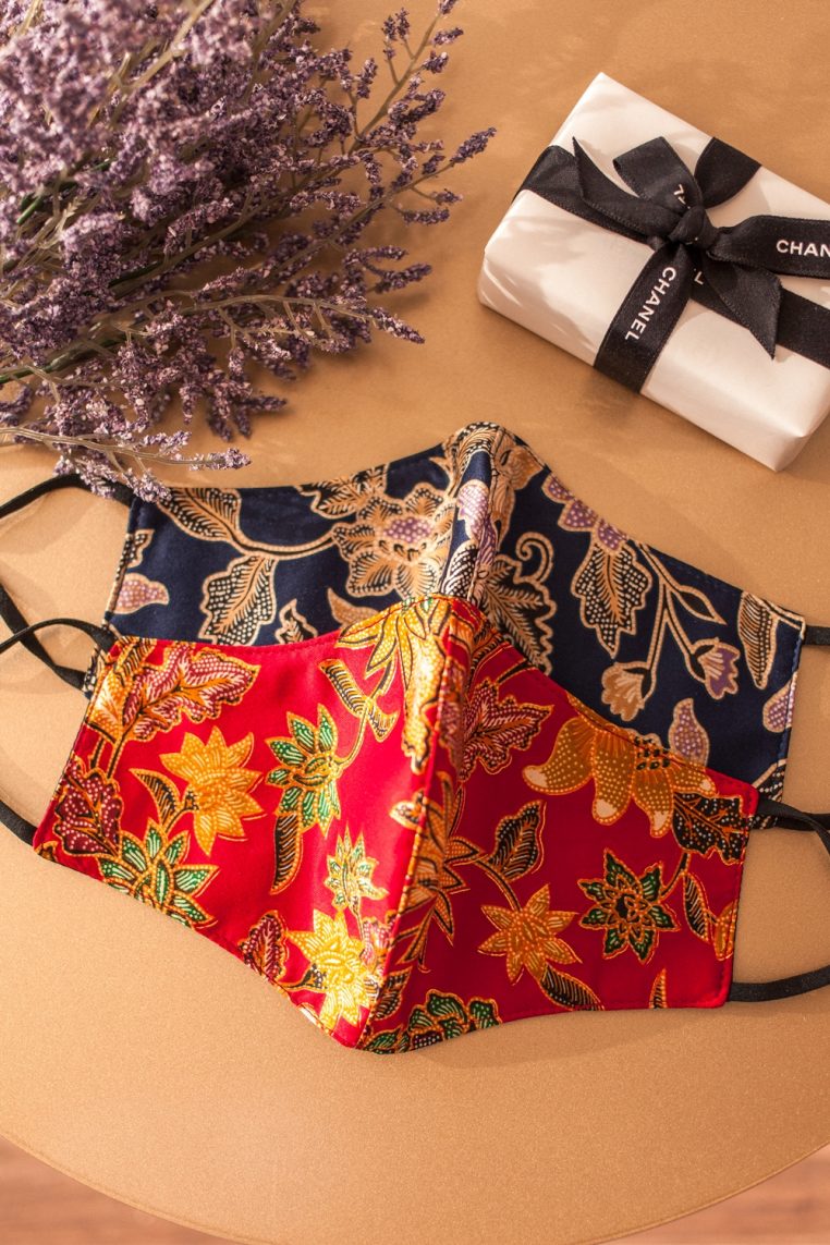 Alternative view of Batik Floral Print Face Mask - Red