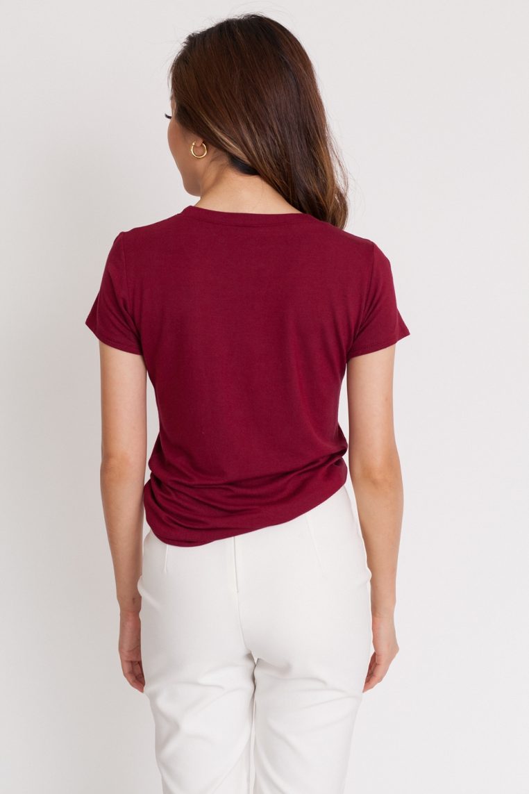 Alternative view of Round Neck Pocket Tee - Maroon