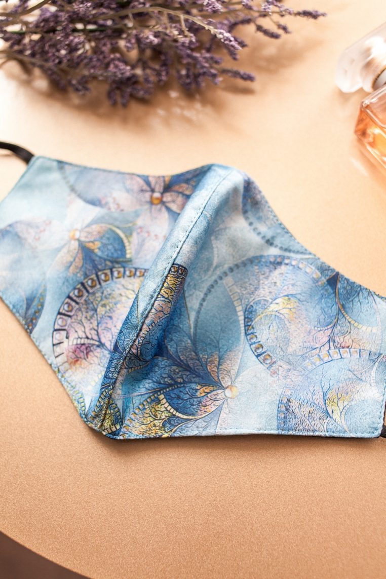 Medallion Print Face Mask - Blue - Image 3