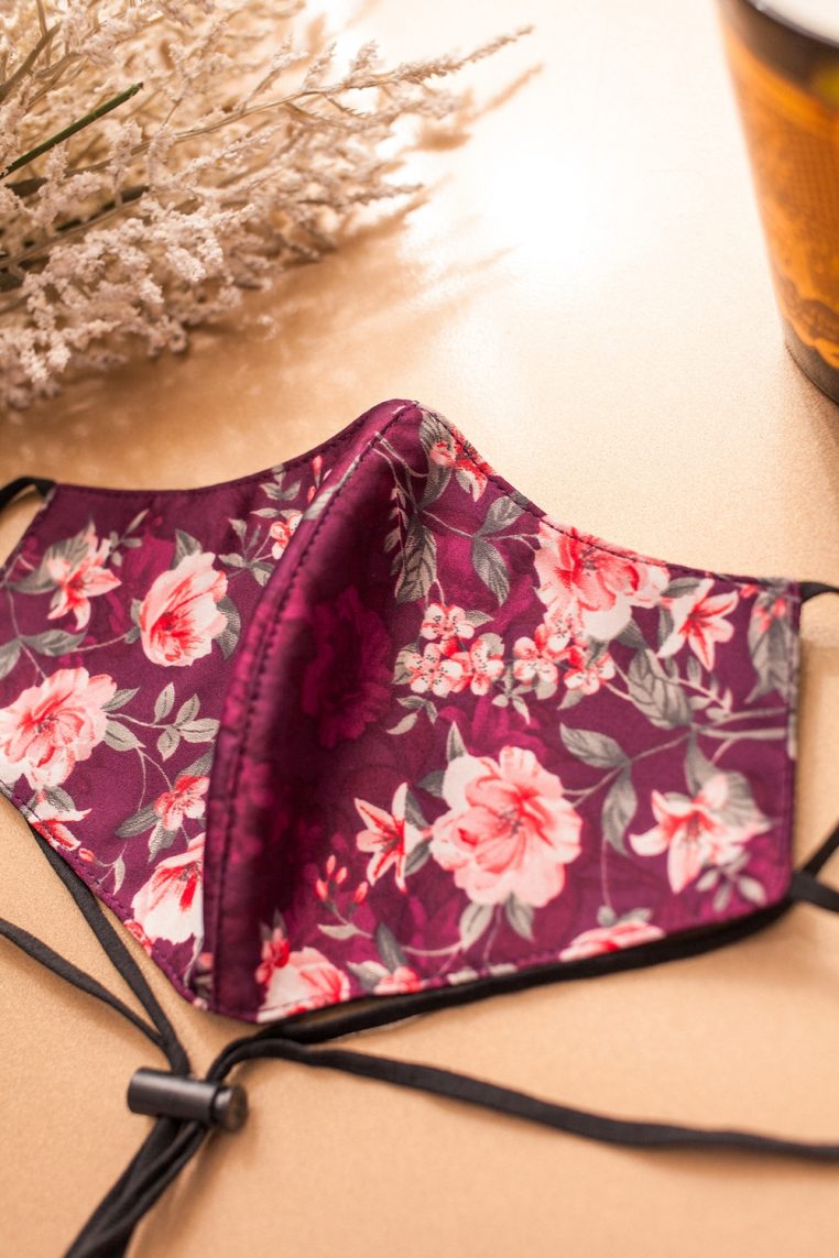 Head Loop Cosmo Floral Print Face Mask - Maroon - Image 4
