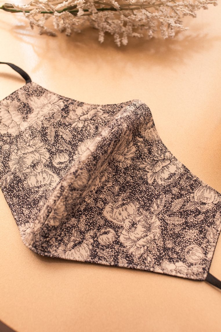 Mosaic Floral Print Face Mask - Black - Image 5