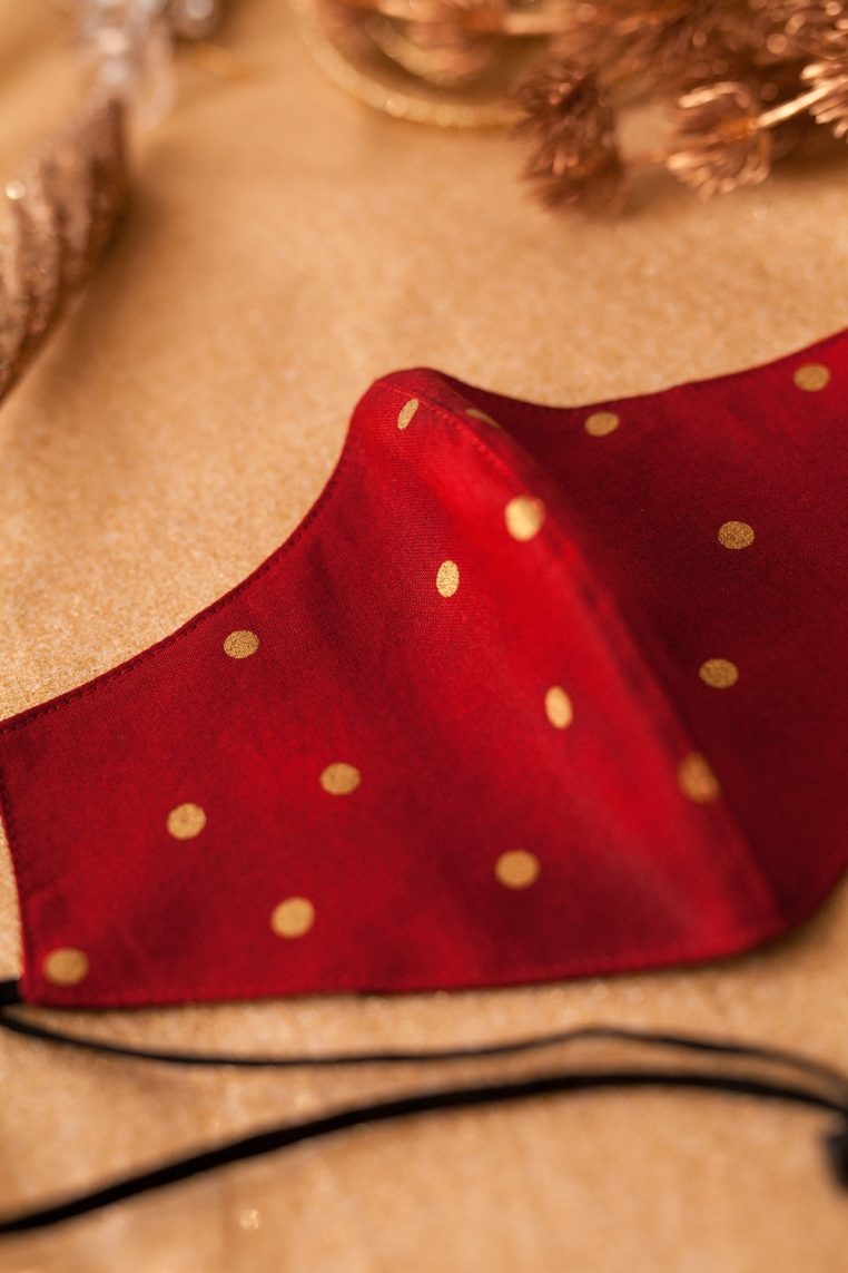 Head Loop Gold Polka Dot Print Face Mask - Image 3