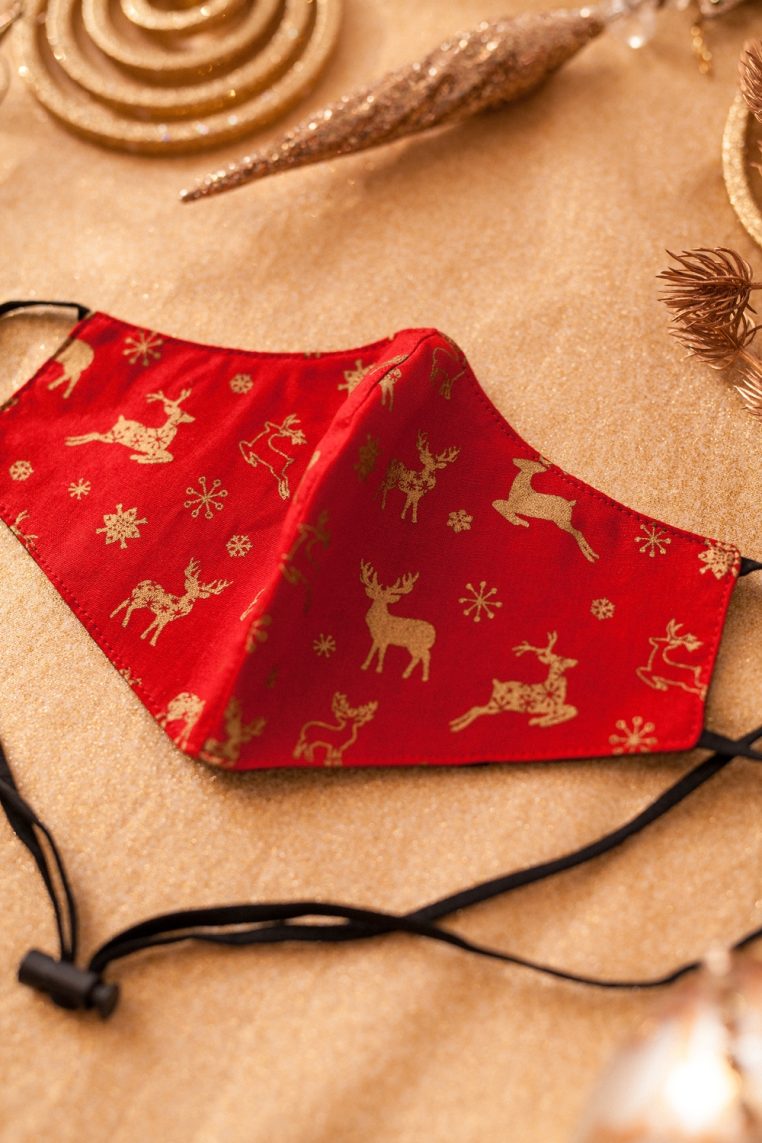 Alternative view of Head Loop Reindeer Print Face Mask