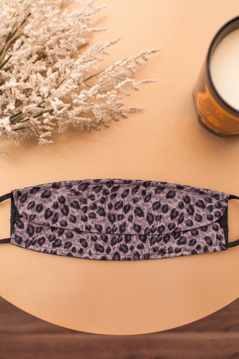 Origami Leopard Prints Face Mask - Grey - Image 4
