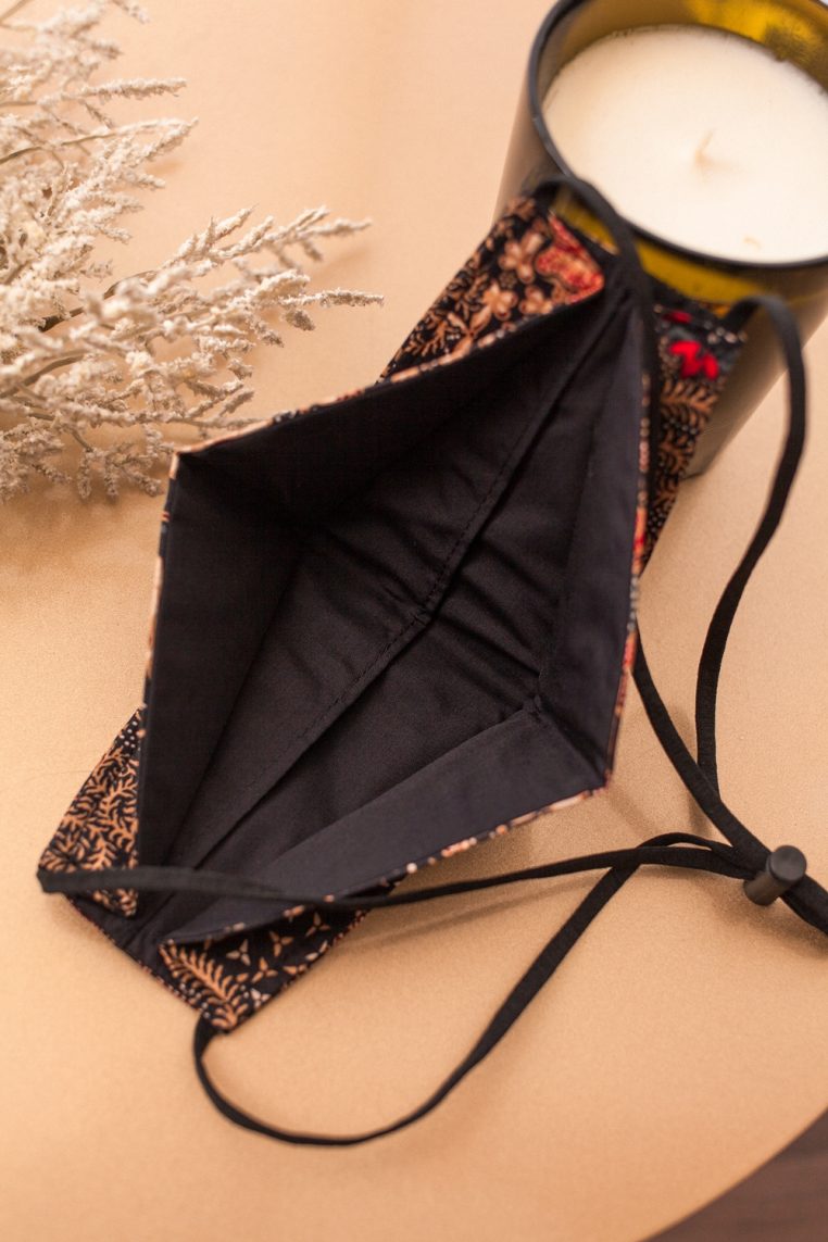 Alternative view of Origami Head Loop Neo Batik Print Face Mask - Black