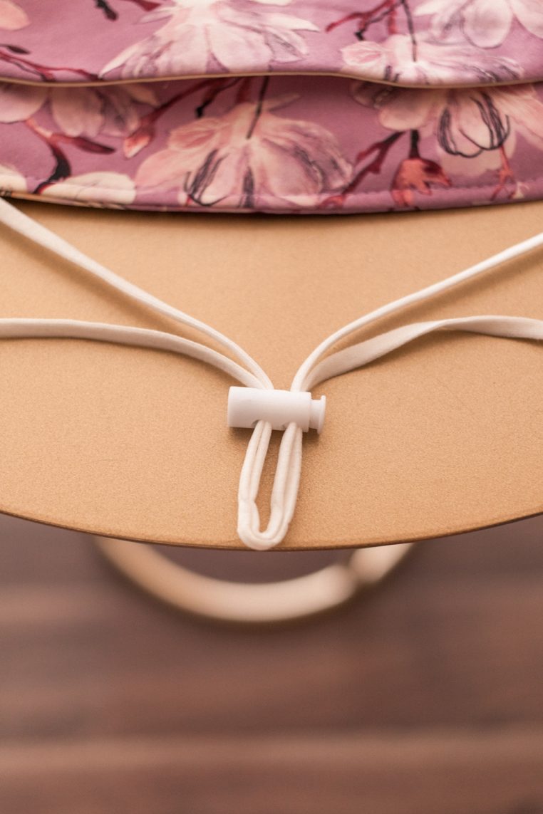 Origami Head Loop Magnolia Print Face Mask - Mauve - Image 5