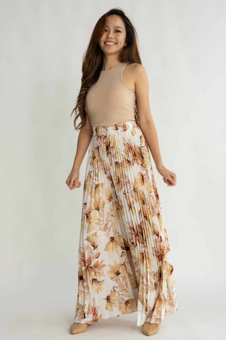 Watercolour Floral Pleated Pants - Beige - Image 4