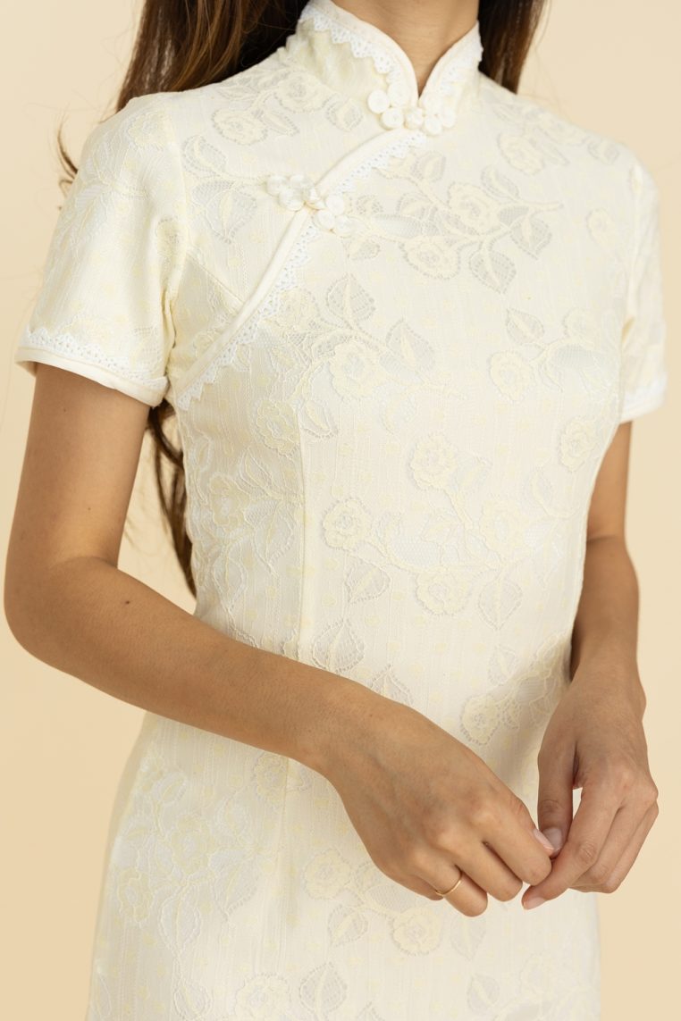 Alternative view of Cream Lace Detail Mini Cheongsam