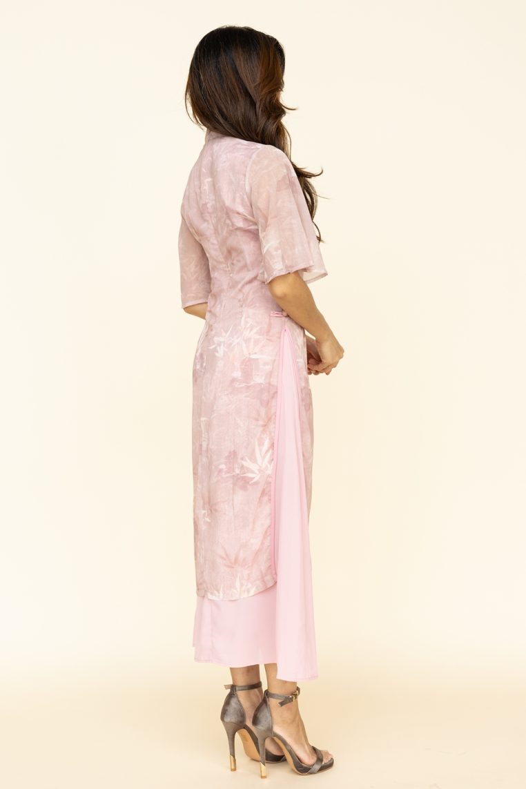 Pink Bamboo Flutter Sleeve Cheongsam - Image 7