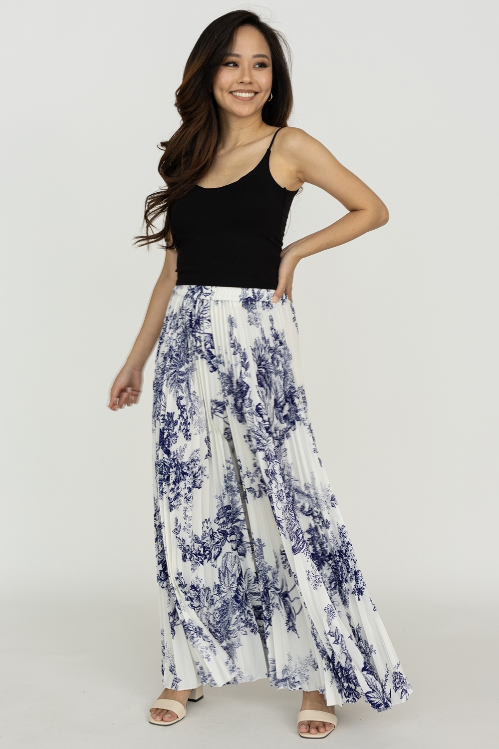 Stencil Floral Print Pleated Pants - Navy Blue