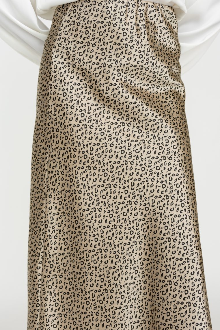 Alternative view of Leopard Print Satin A Line Maxi Skirt - Champagne