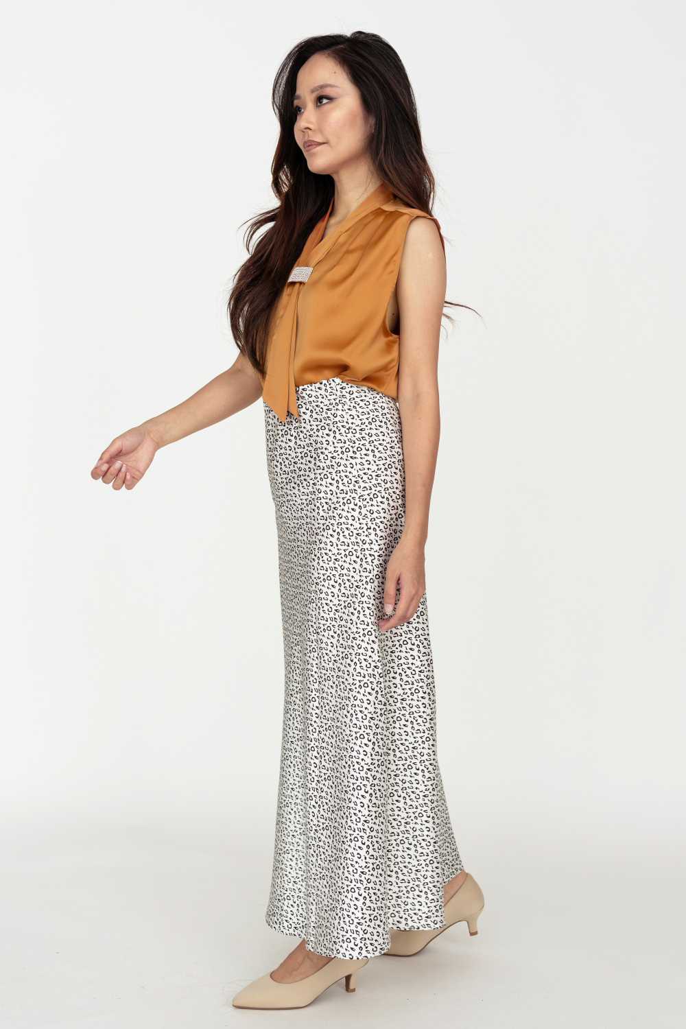 Leopard Print Satin A Line Maxi Skirt - Off White - Image 4