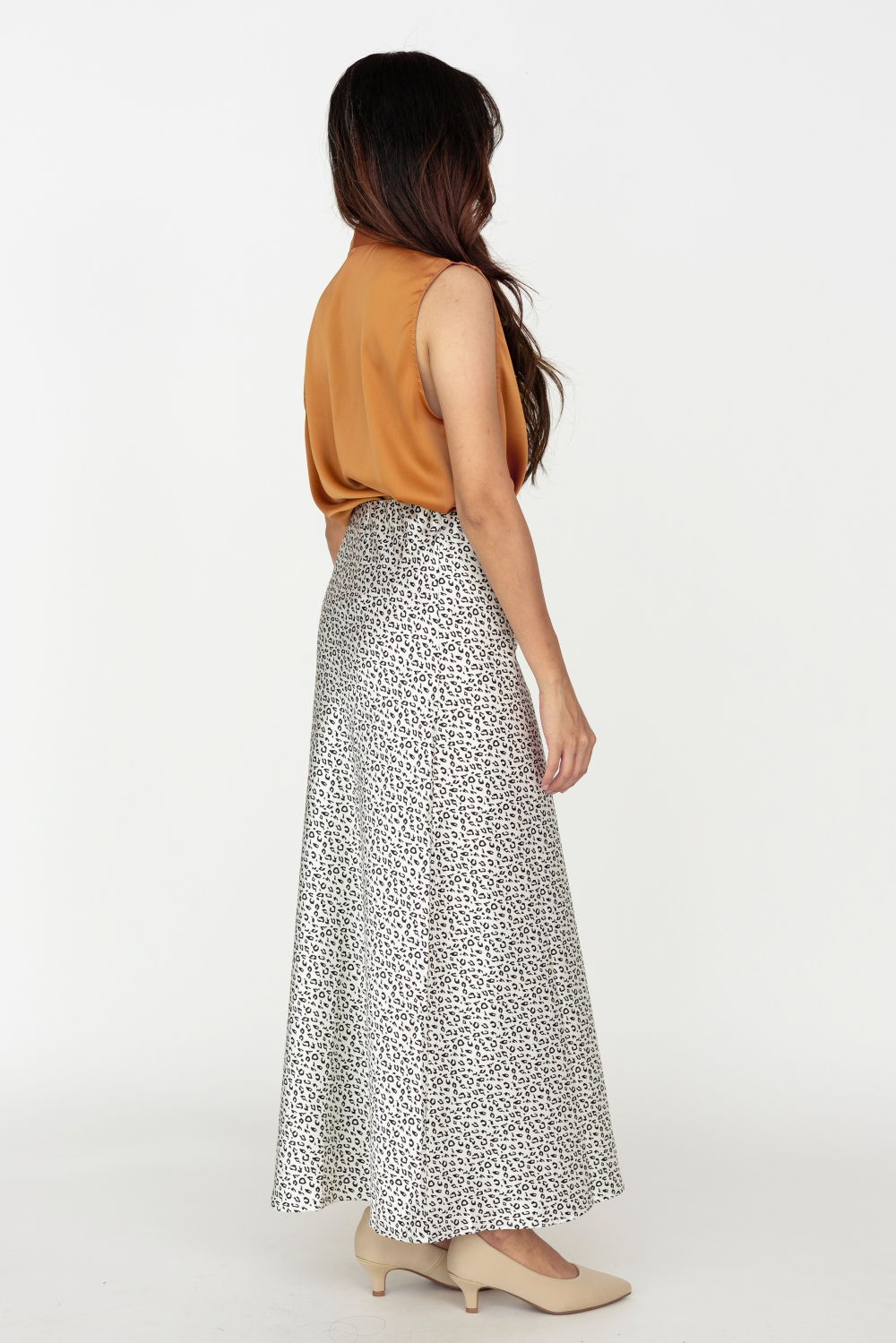 Leopard Print Satin A Line Maxi Skirt - Off White - Image 5