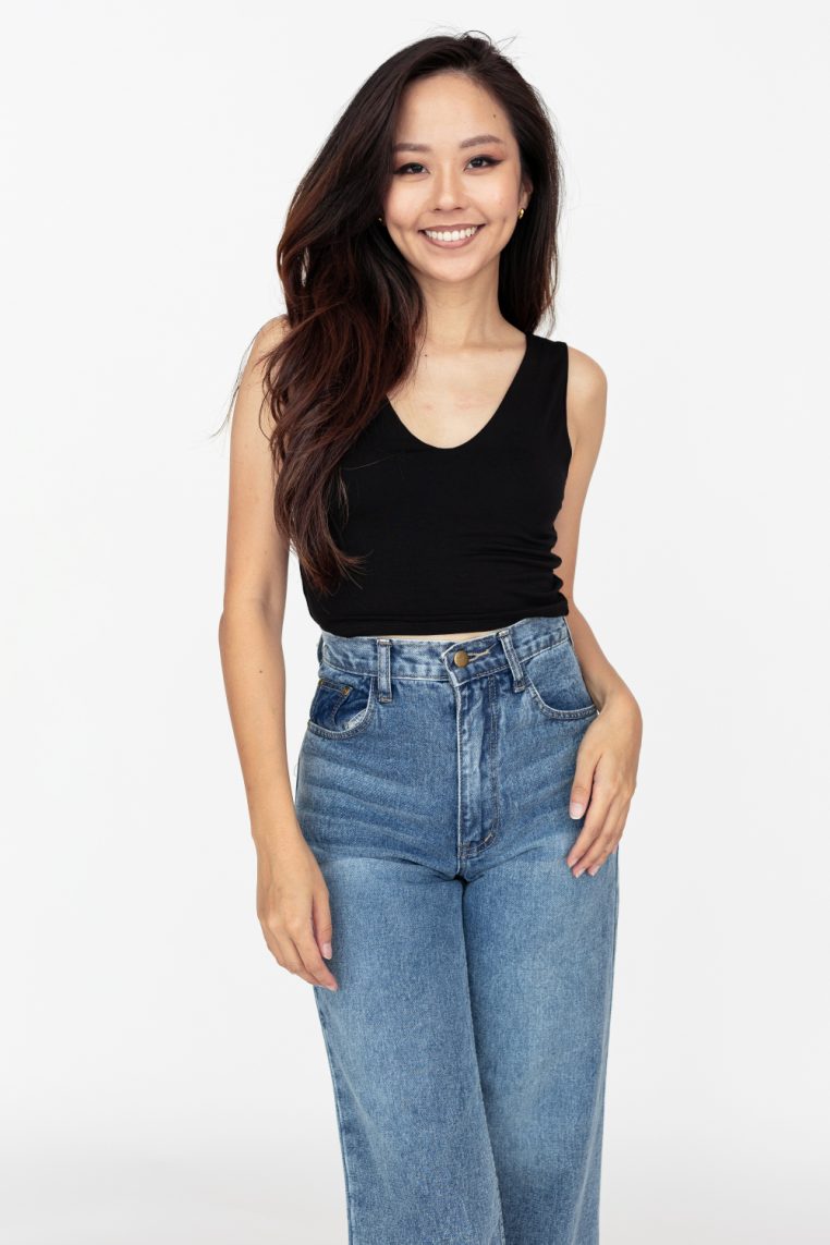 V Neck Crop Tank - Black - Image 3