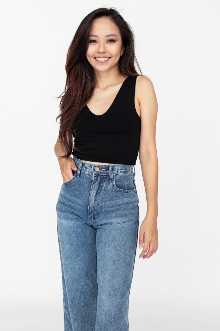 V Neck Crop Tank - Black - Image 4