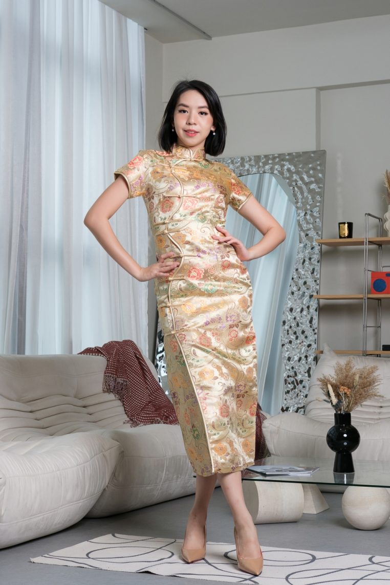 Arc Overlap Brocade Maxi Cheongsam - Champagne - Image 4