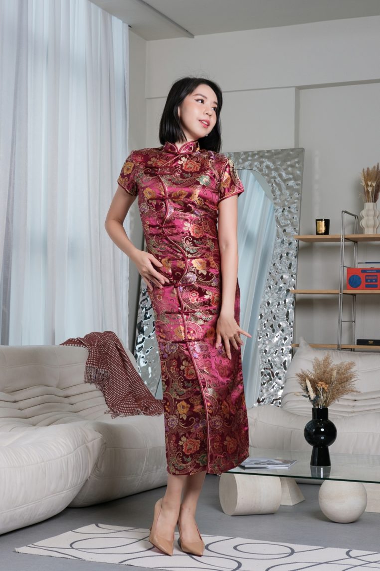 Arc Overlap Brocade Maxi Cheongsam - Plum - Image 4