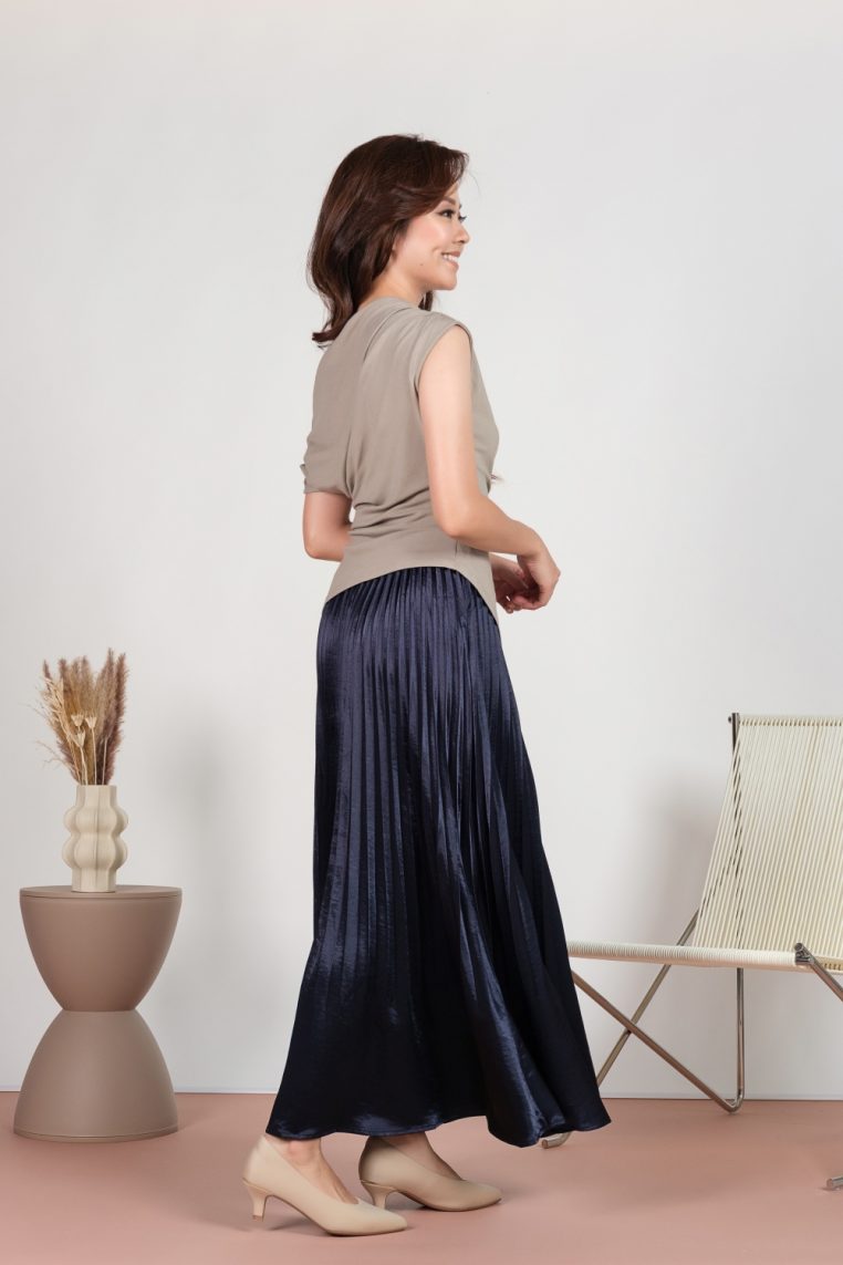 Alternative view of Silk Satin Pleated Maxi Skirt - Navy Blue