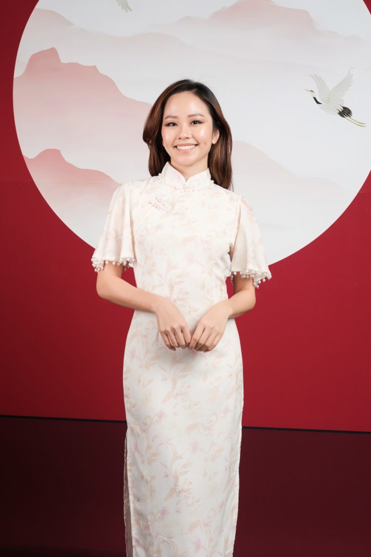 Pearl Flutter Sleeve Floral Maxi Cheongsam - Image 7