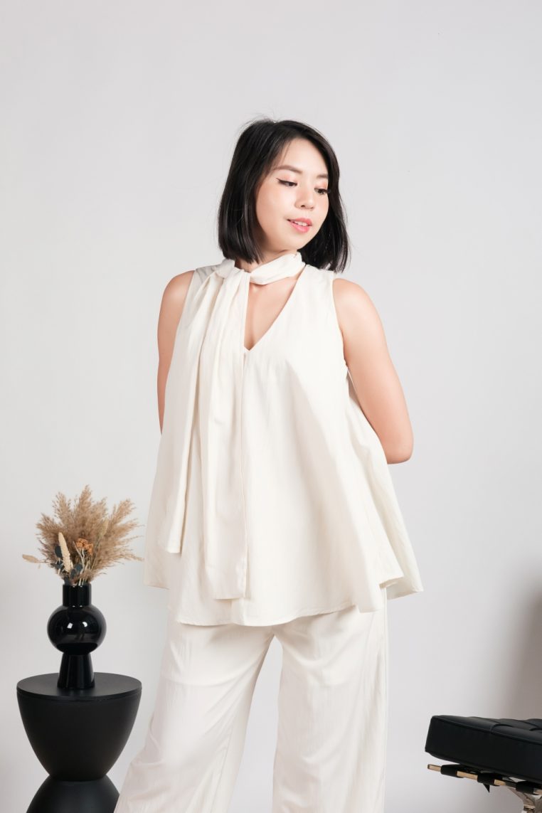 Drape Neck Top & Wide Leg Pants Co-ord Set - Image 9