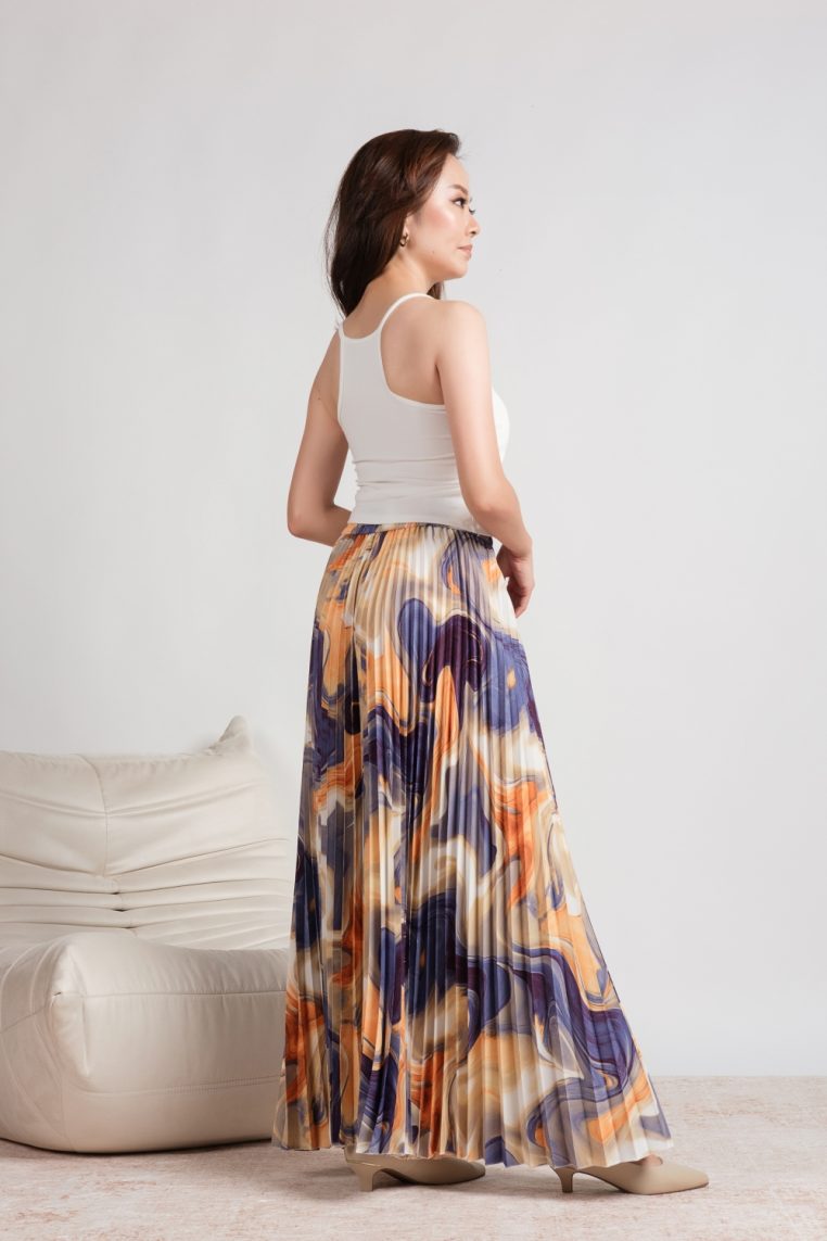 Alternative view of Abstract Swirl Print Pleated Pants - Purple