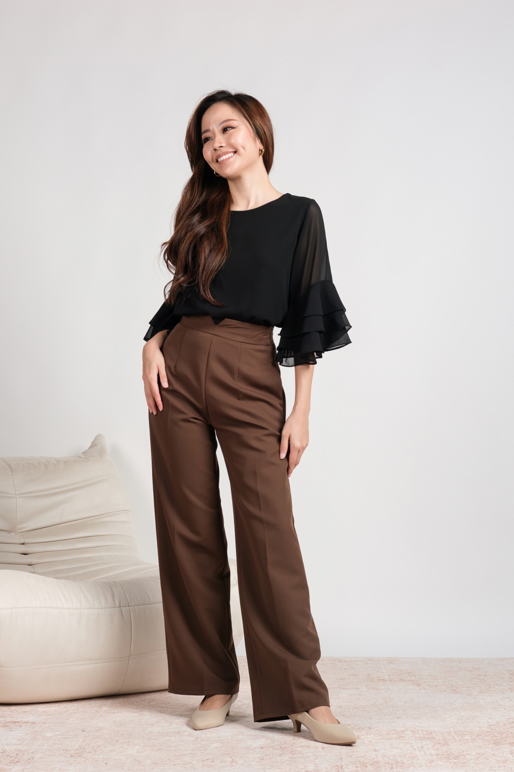 V Front Straight Cut Pants - Brown - Image 4