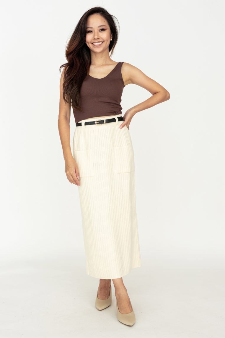 V Back Padded Crop Tank - Brown - Image 3