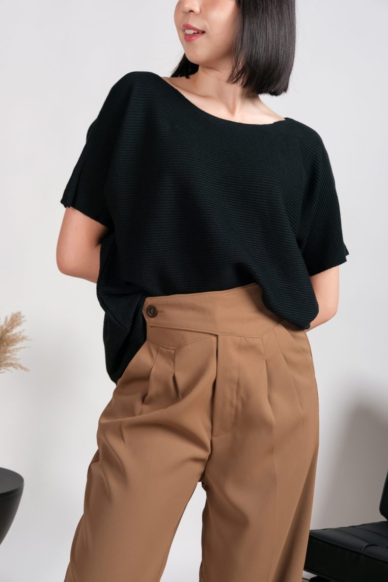 Alternative view of Oversized Ribbed Knit Blouse - Black