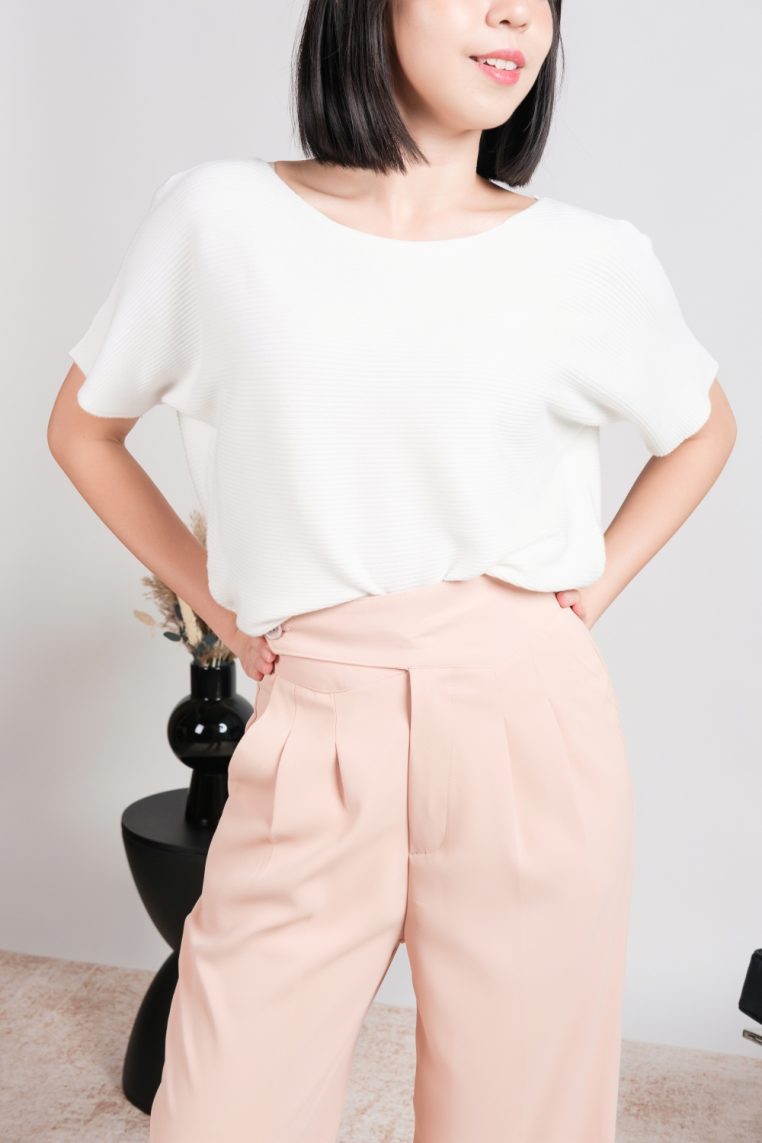 Alternative view of Oversized Ribbed Knit Blouse - White
