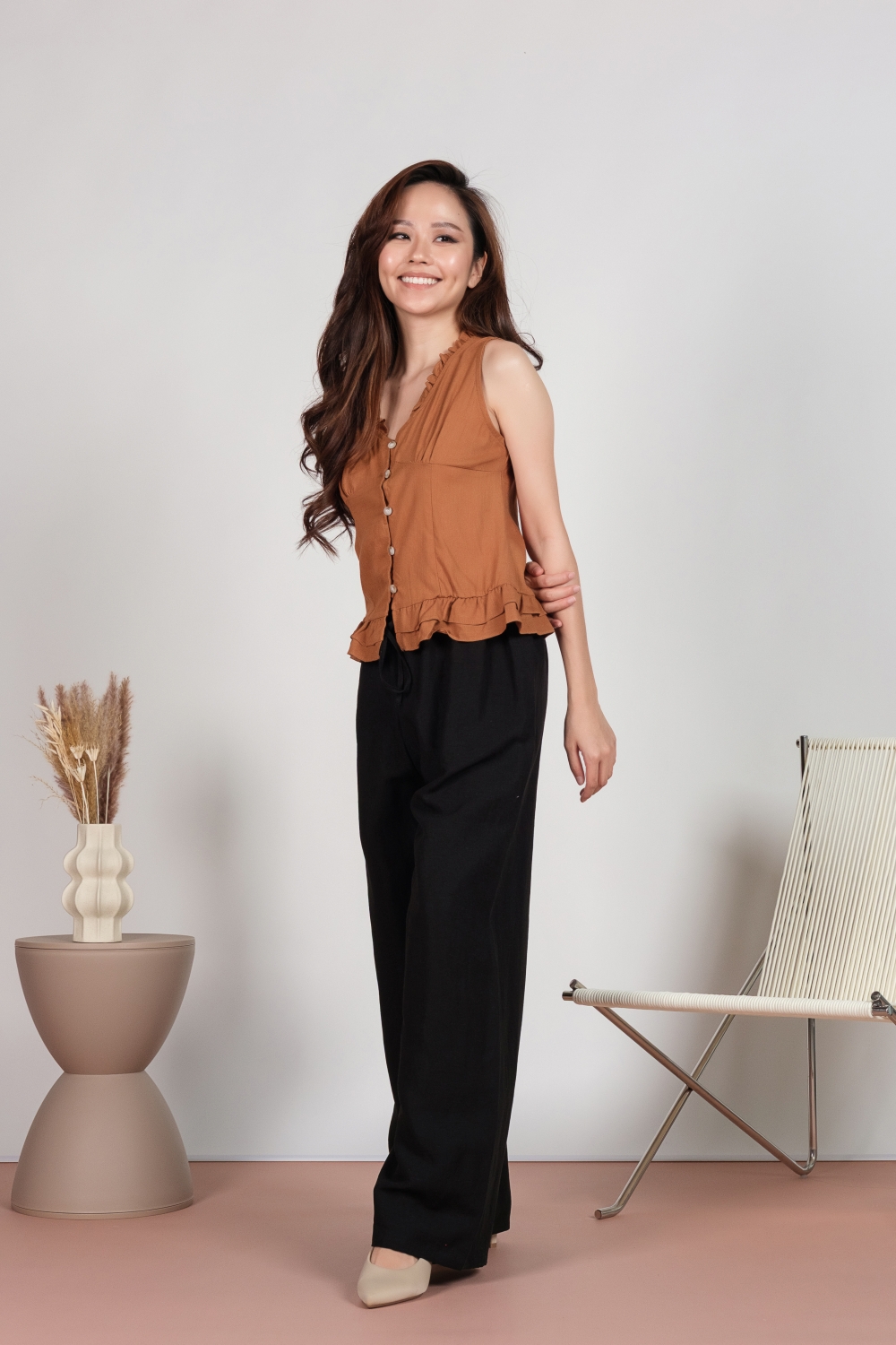 Linen Drawstring Pants - Black - Image 9