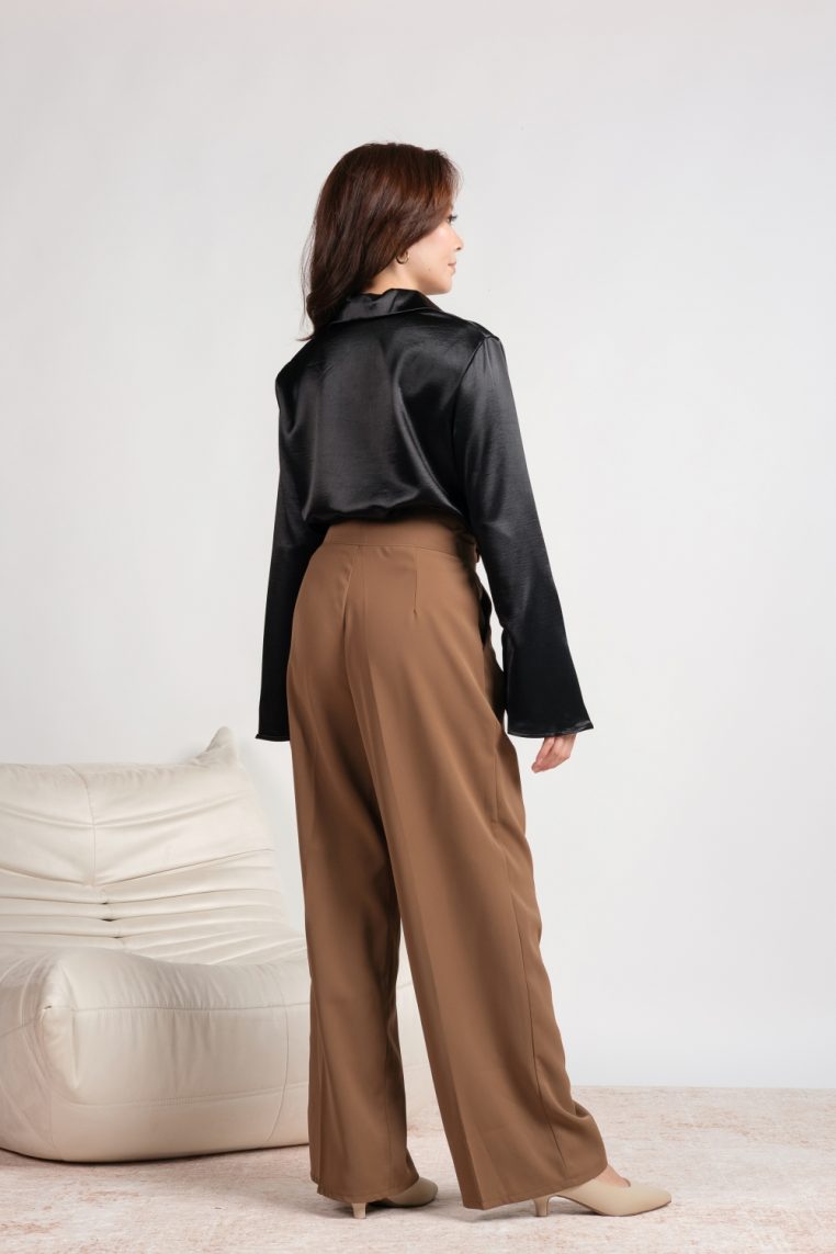 Long Sleeve Ruched Front Satin Shirt - Black - Image 5