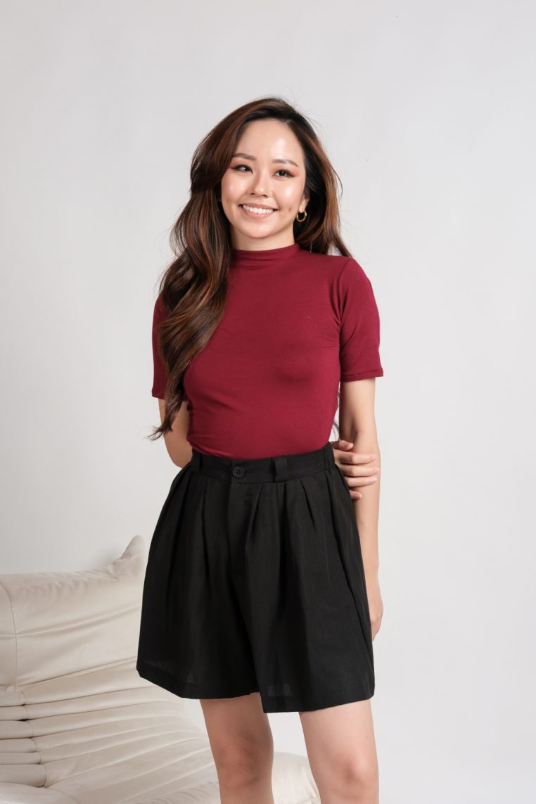 Basic High Neck Top - Maroon