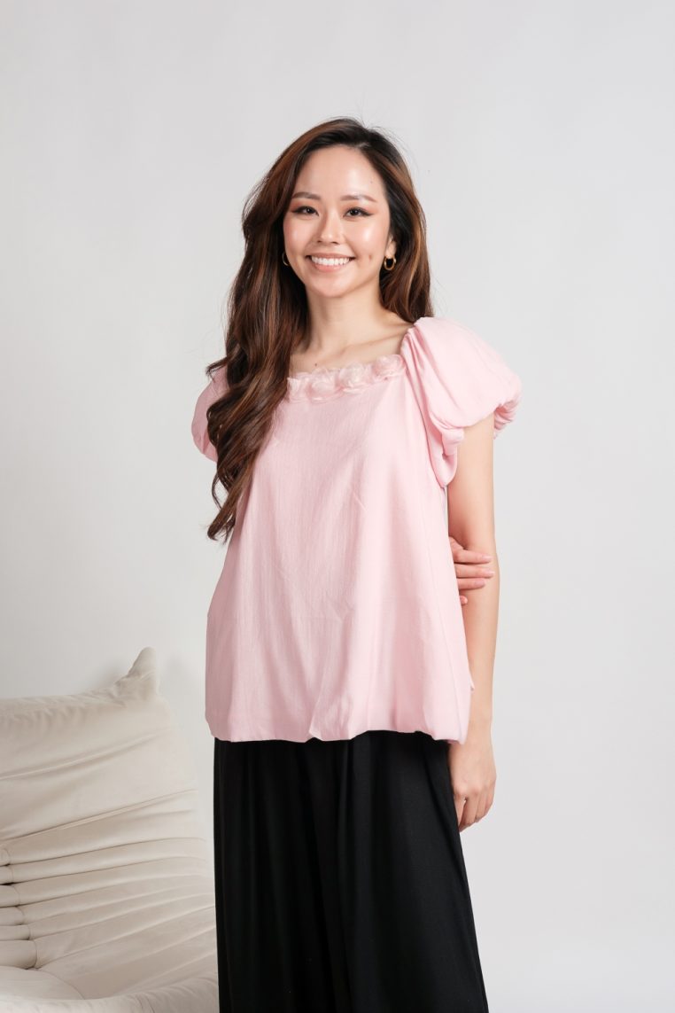Rose Embellished Puff Sleeve Top - Pink