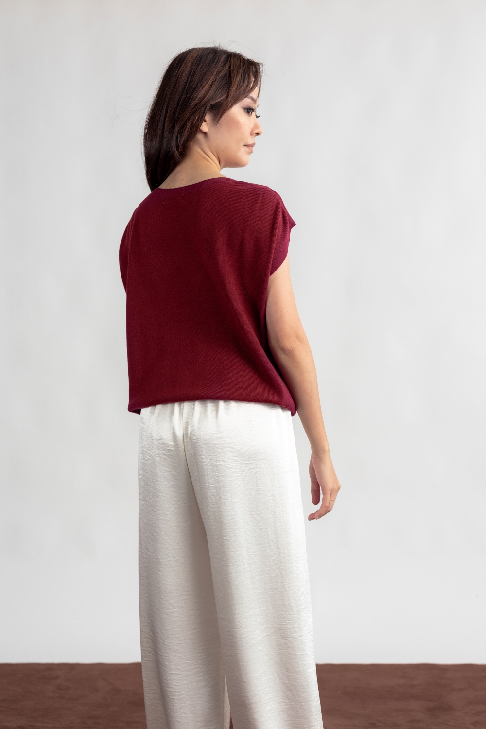 Relaxed Fit Batwing Knit Top - Maroon - Image 9