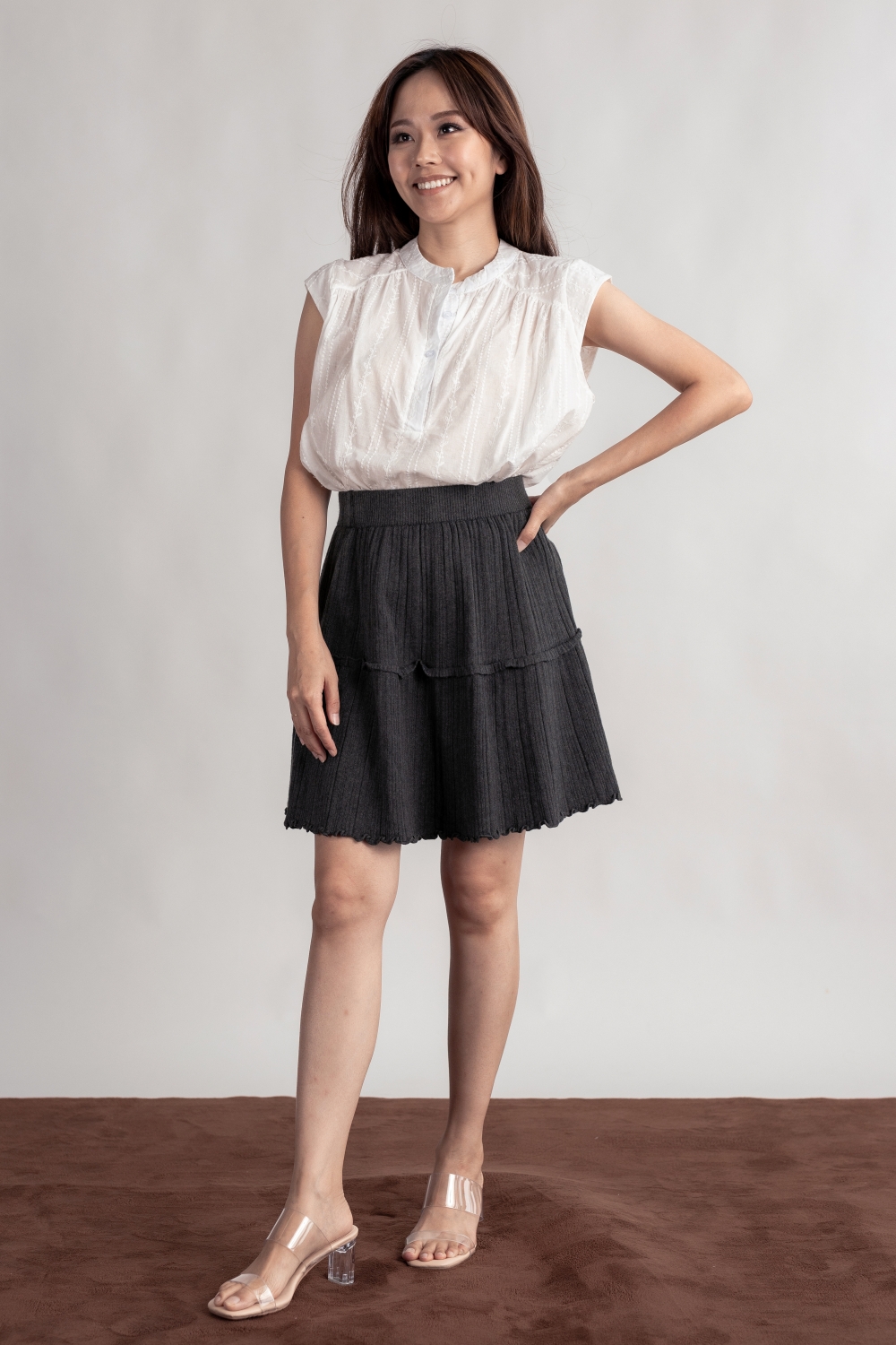 Embroidered Cotton Sleeveless Shirt - White - Image 3