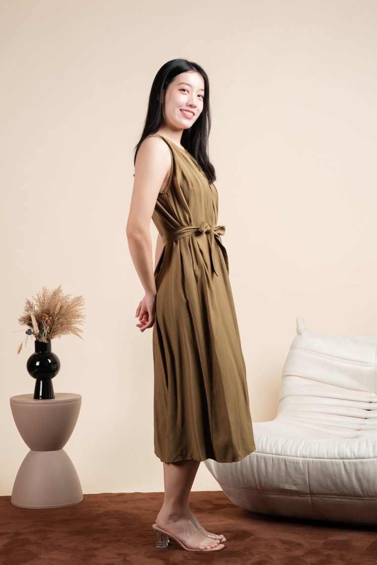 Oversized Cotton Pleated Maxi Dress with Belt - Brown - Image 8