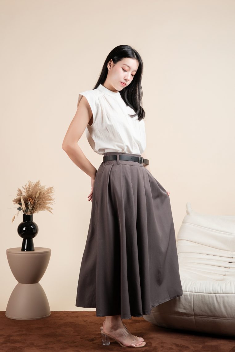 Pleated Pocket Flare Skirt with Belt - Grey