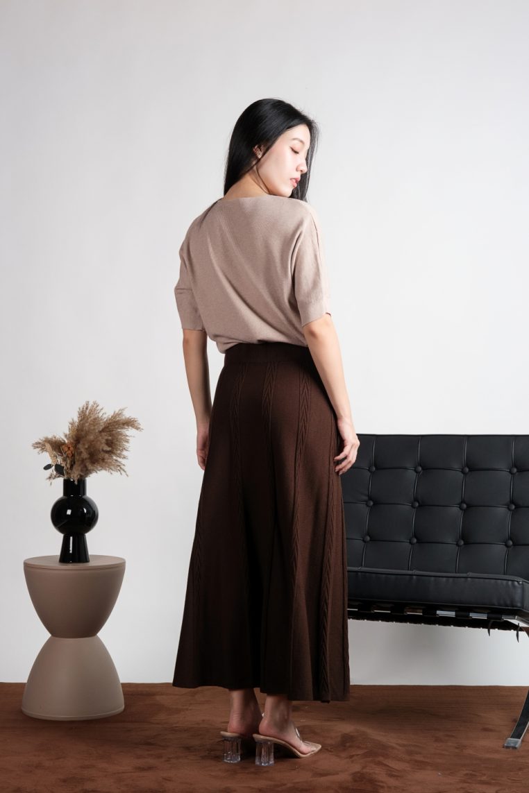 V Neck Batwing Knit Top - Khaki - Image 4