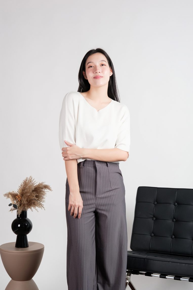 V Neck Batwing Knit Top - White - Image 7