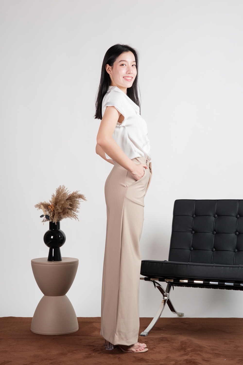 Short Sleeve Ruched Front Satin Shirt - White - Image 4