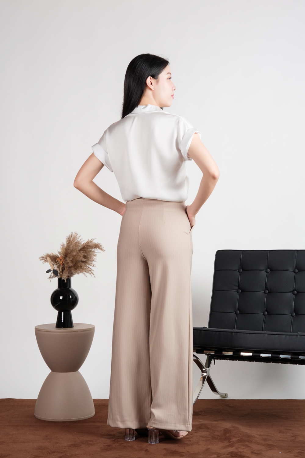 Short Sleeve Ruched Front Satin Shirt - White - Image 5