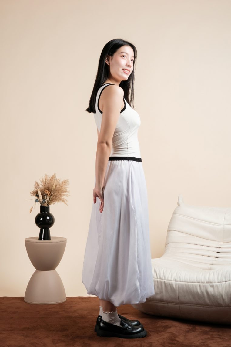 Contrast Hem Padded Tank Top - White - Image 8