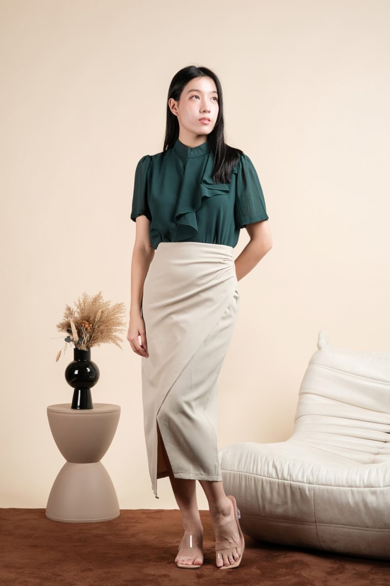 Short Sleeve Mock Neck Ruffle Blouse - Forest Green
