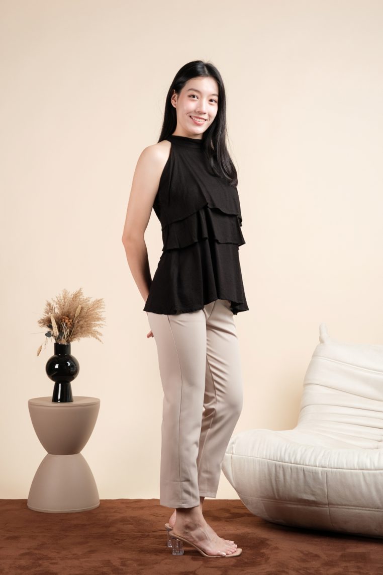 Linen Tiered Halter Blouse - Black