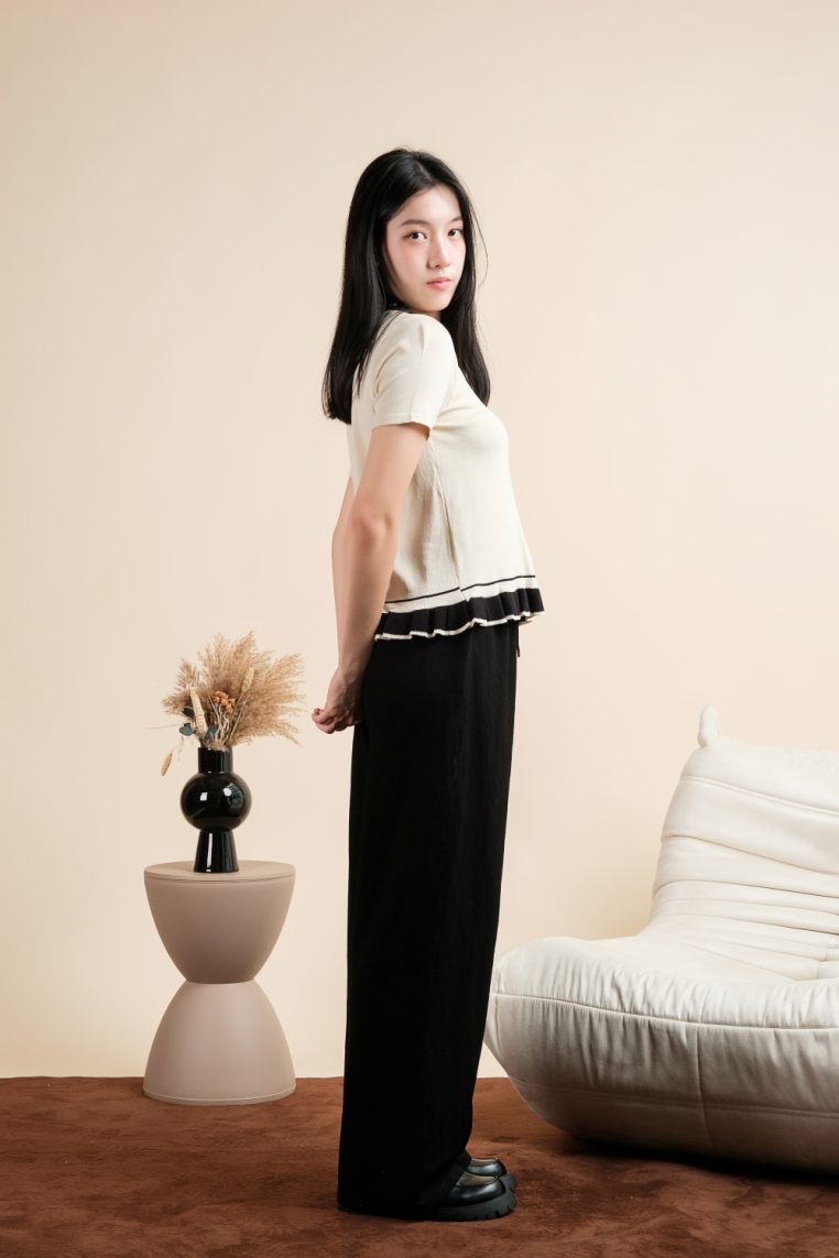 Colourblock Ruffle Knit Tee - Cream - Image 8