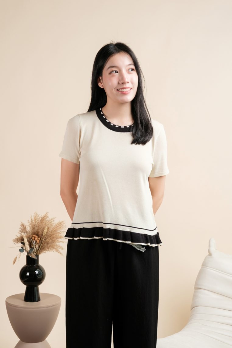 Colourblock Ruffle Knit Tee - Cream - Image 10