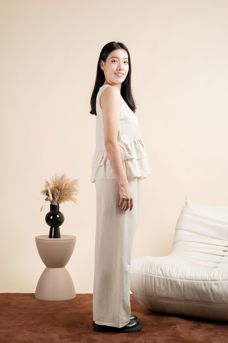 Linen Sleeveless Tiered Button Blouse - Beige - Image 7