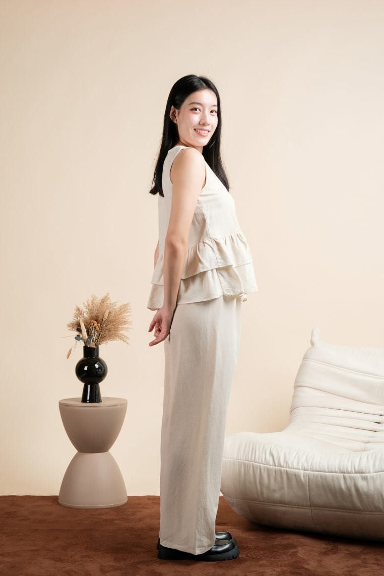 Linen Sleeveless Tiered Button Blouse - Beige - Image 8