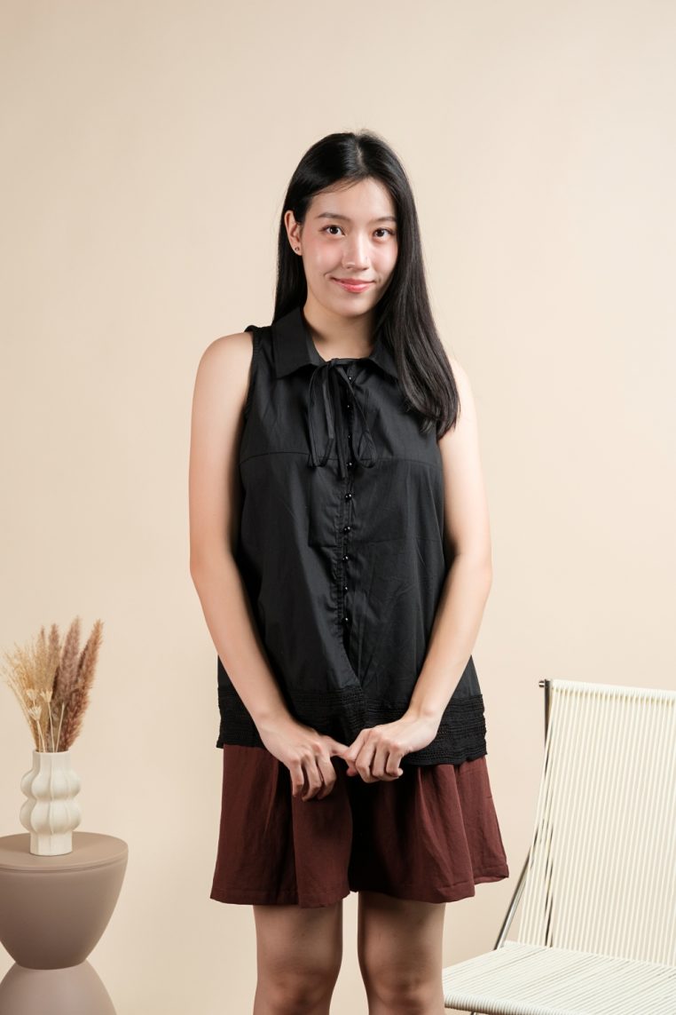 Cotton Sleeveless Lace Hem Shirt - Black - Image 11